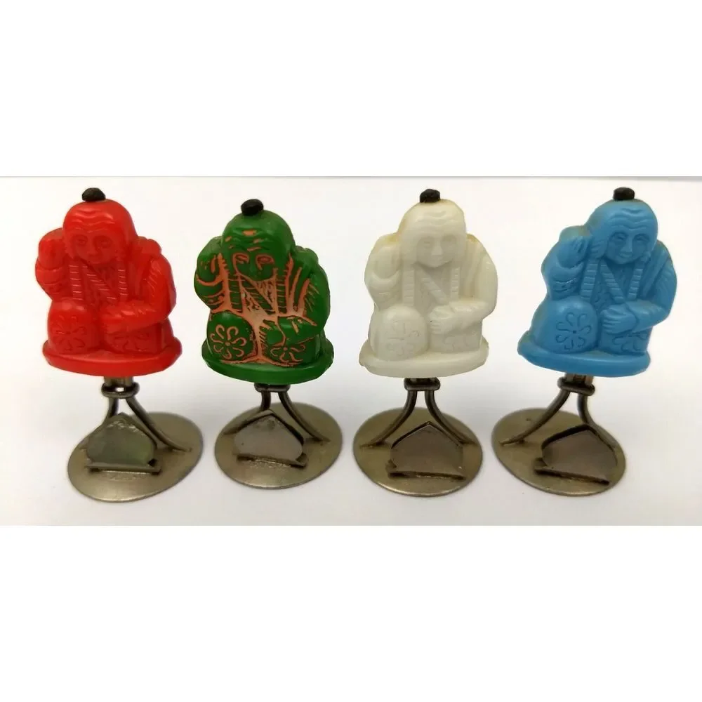 Eskimo Party Card Name Place Holder Set of 4 Vintage Carved Red Green White Blue